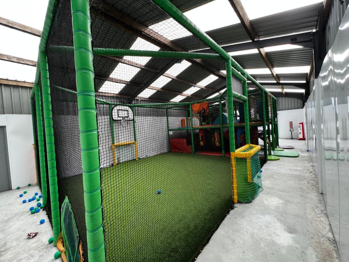 Jungle House No.26 At Three Lochs Holiday Park นิวตันสจวร์ต ภายนอก รูปภาพ